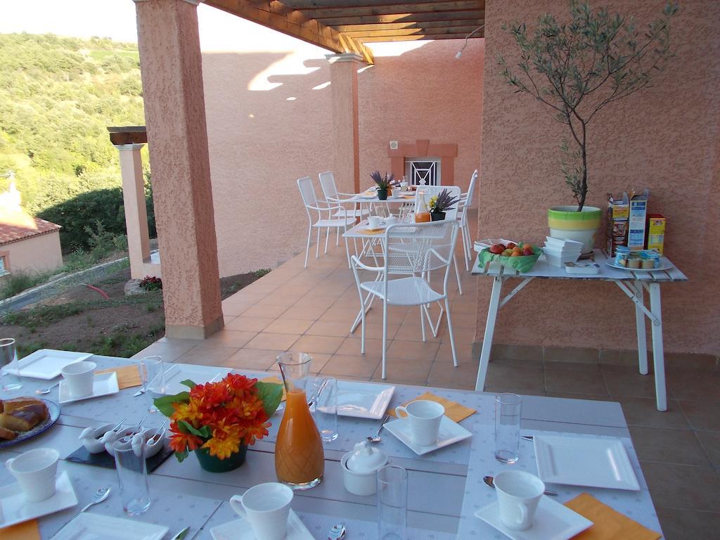 Bed and Breakfast Domaine De Flo Adult A Partir De 16 Ans Saint-Jean-de-la-Blaquiere Exterior foto