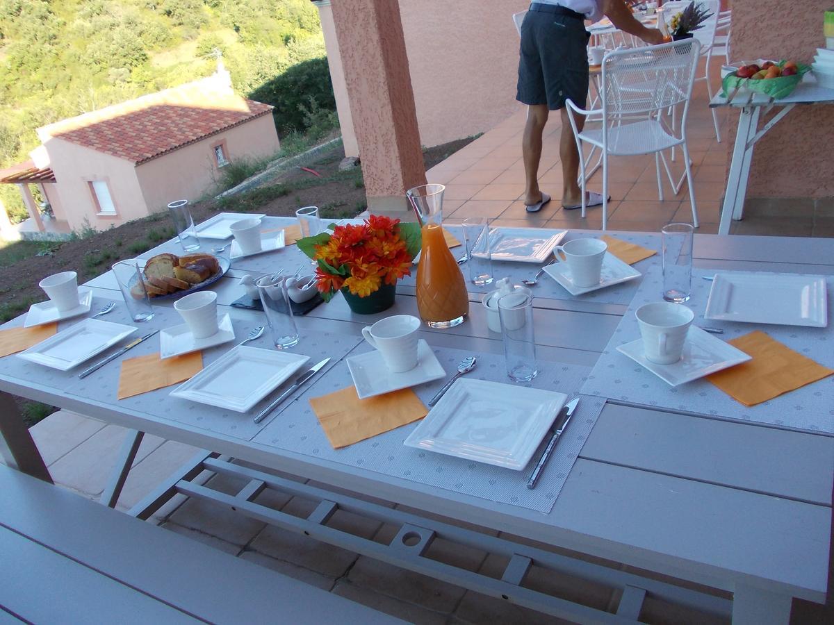 Bed and Breakfast Domaine De Flo Adult A Partir De 16 Ans Saint-Jean-de-la-Blaquiere Exterior foto